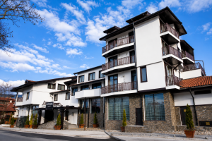 Facade of Hotel Riverside in Bansko
