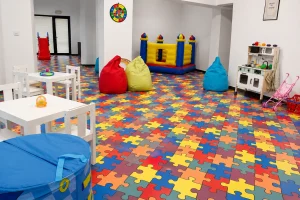 Детски кът с игри